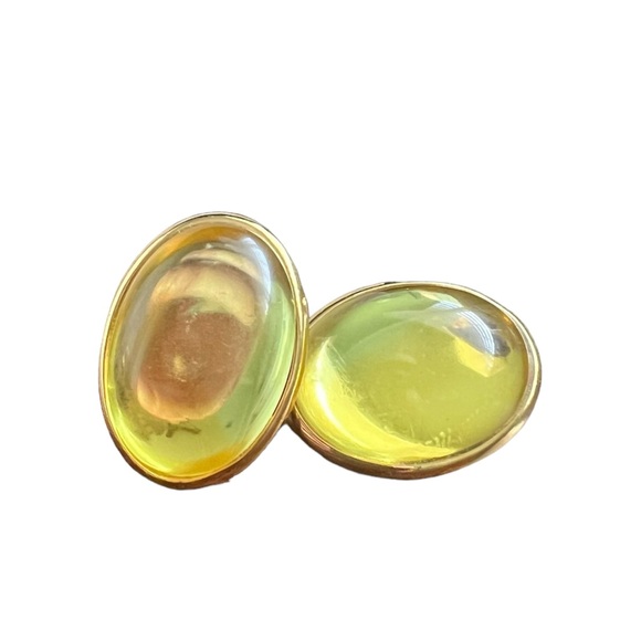 π«SOLDπ« Trifari β’ Yellow Jelly Lucite Cabochon Gold Tone Clip On Earrings 1980s - Picture 9 of 9